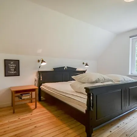 Beautiful In With Kitchen Holiday home *