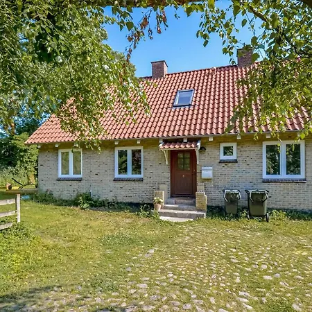 Holiday home Beautiful In With Kitchen *