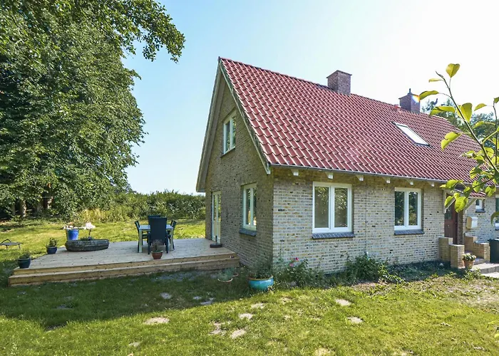 Beautiful In With Kitchen *